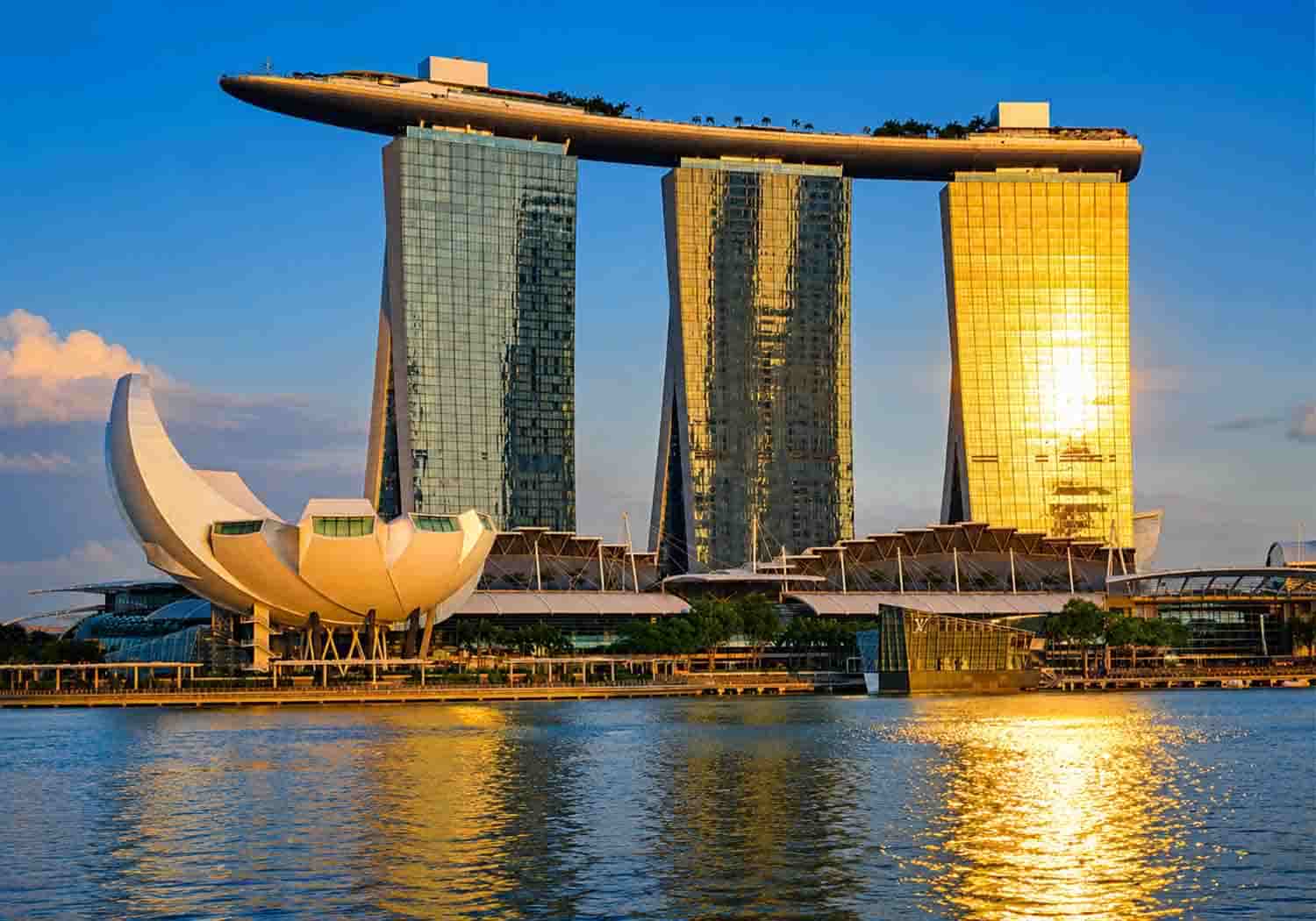 Marina Bay Sands Integrated Resort @ Bayfront Avenue